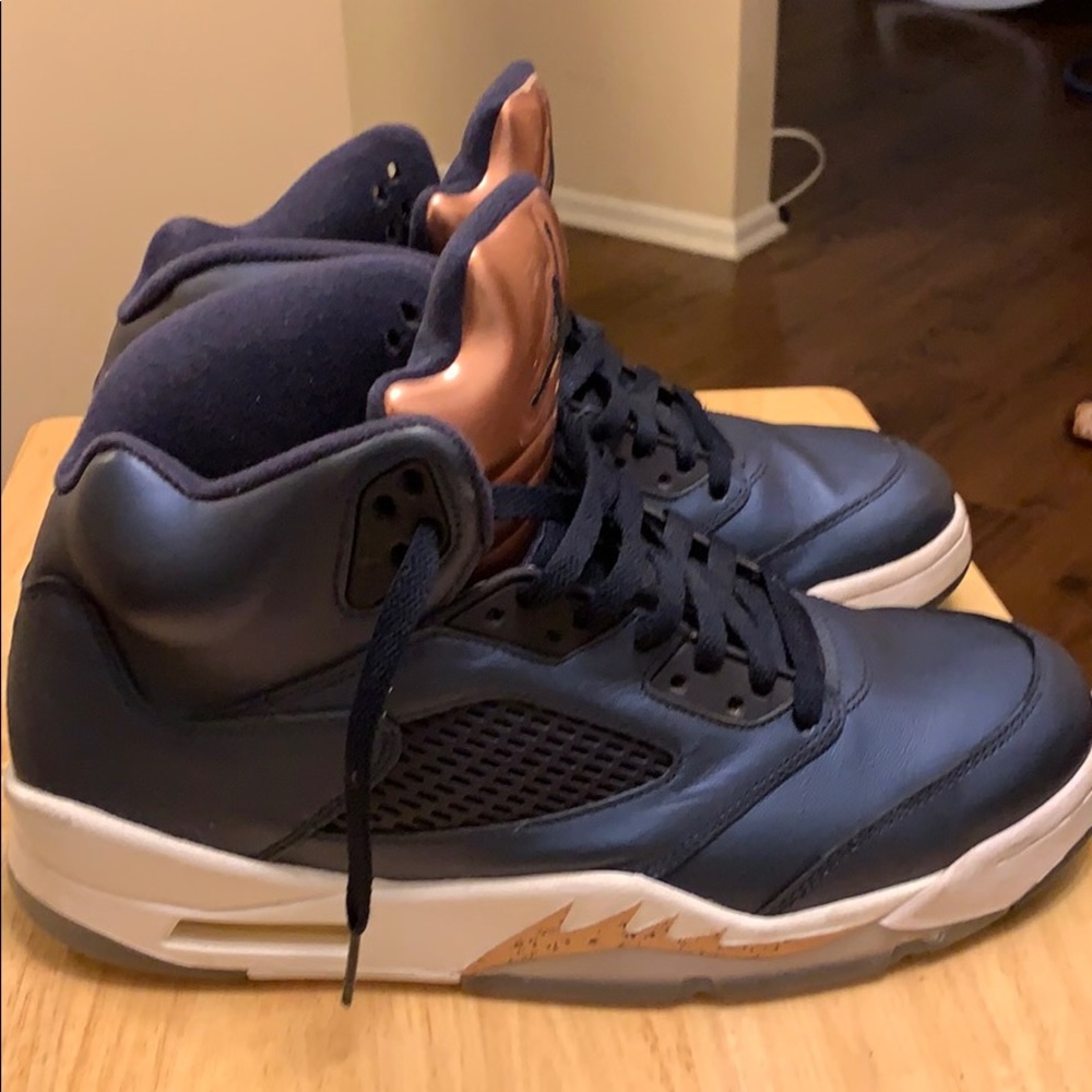 Jordan 5 - Picture 3 of 4